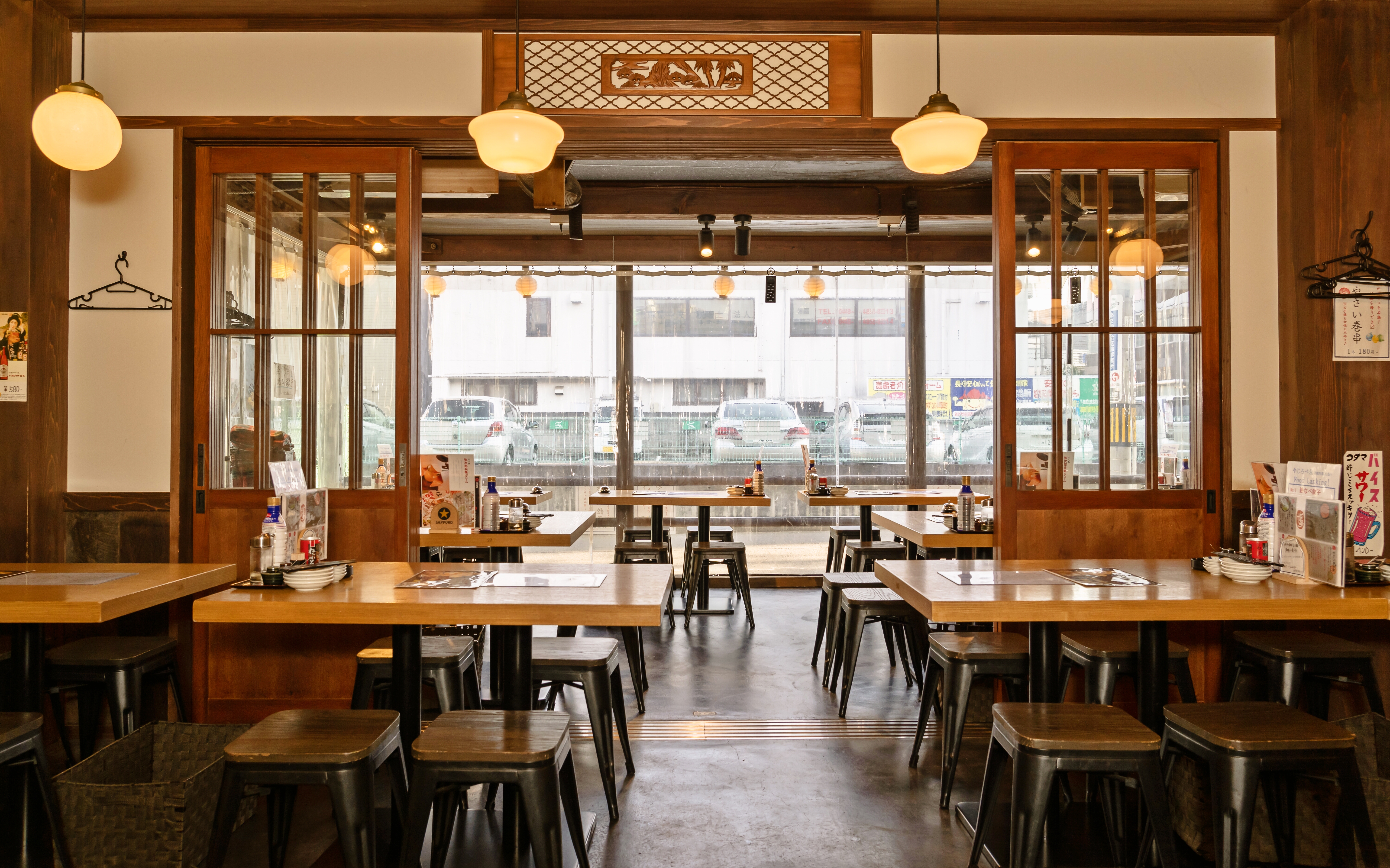 公式】弥次郎兵衛 朝霞台店 | 博多料理が自慢の居酒屋